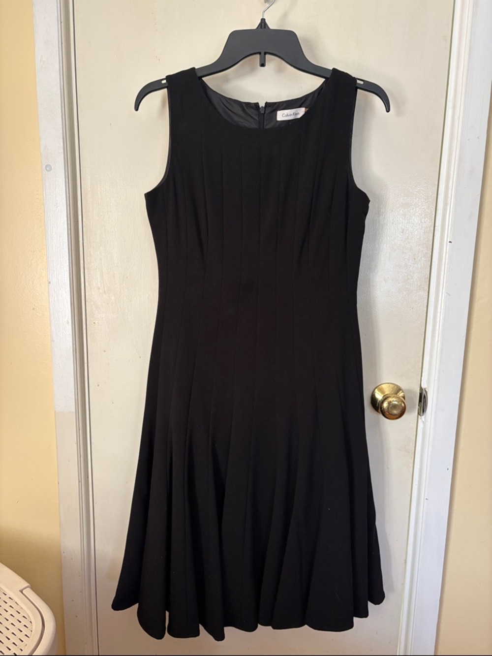 Calvin Klein Black Sleeveless Midi Fit-and-Flare Dress